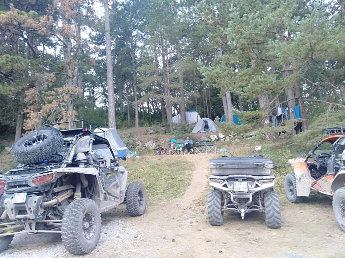 Camping Du Lac Saint-Julien-du-Verdon Kültér fotó