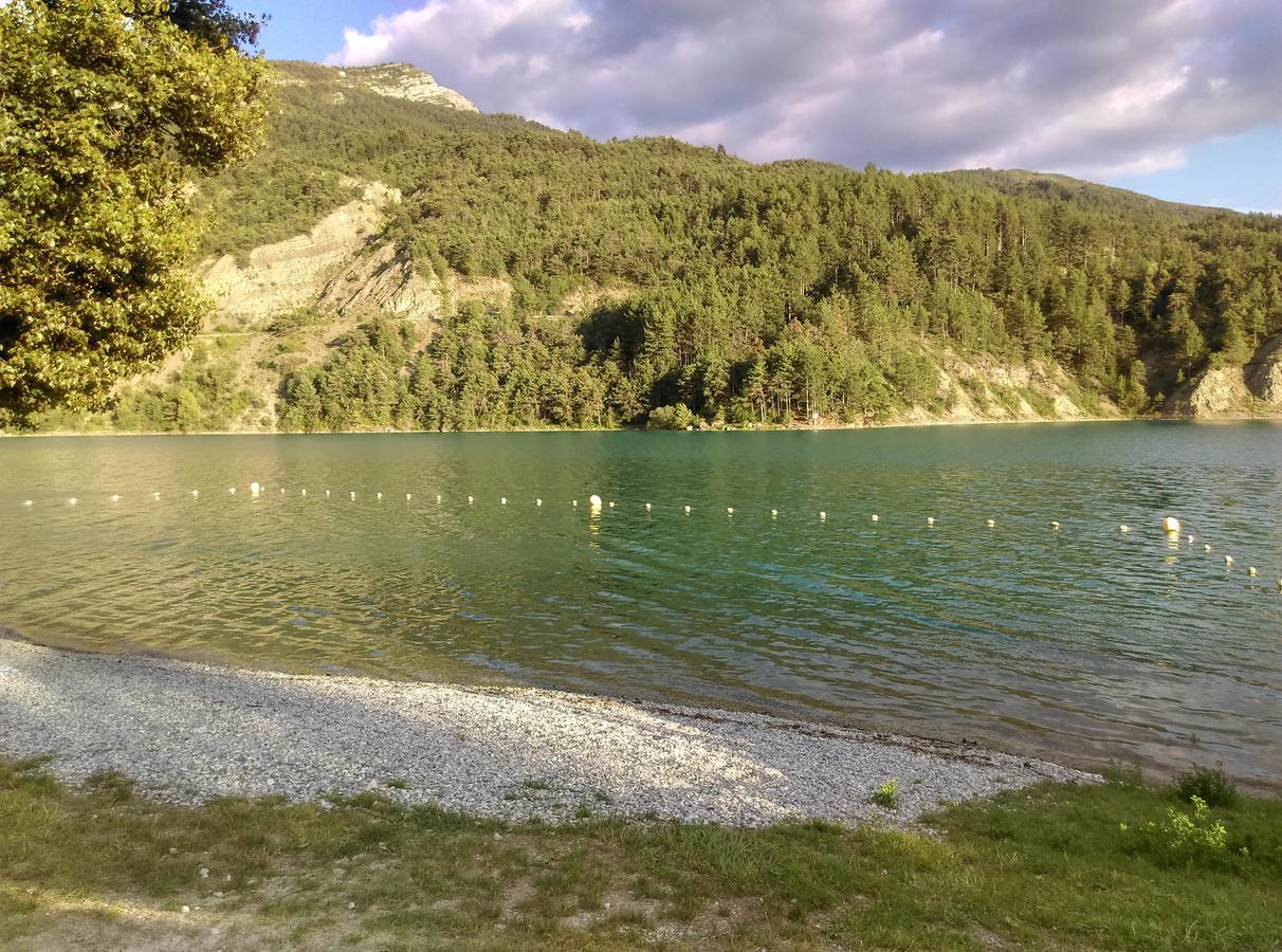 Camping Du Lac Saint-Julien-du-Verdon Kültér fotó